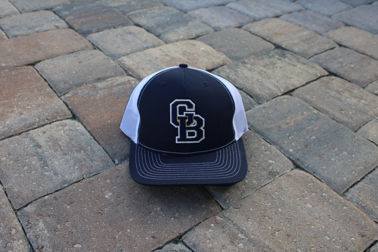 Adjustable hats